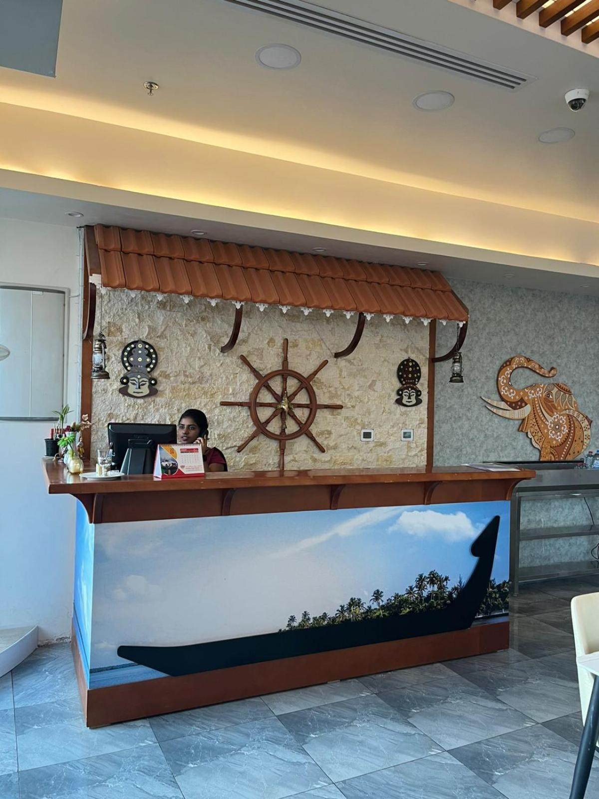 Clifton International Hotel Fujaira Esterno foto