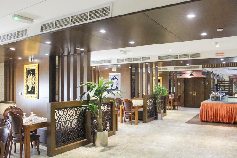 Clifton International Hotel Fujaira Esterno foto